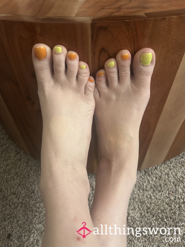 Angel Feet