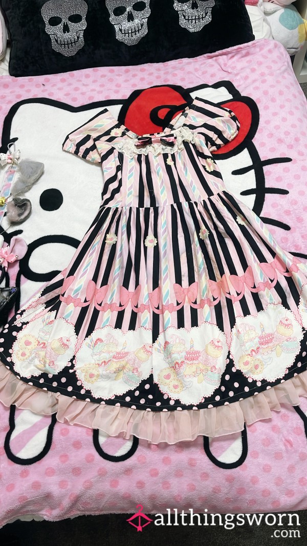 Angelic Pretty VERY Rare Dress 🎀✨