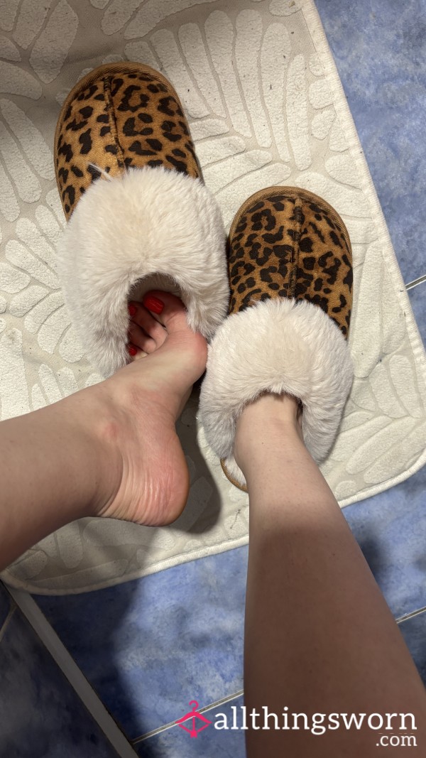Animal Print Fluffy Slippers- Read The Description