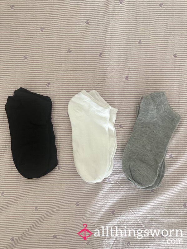 Ankle Socks (Black, Grey Or White) 🧦