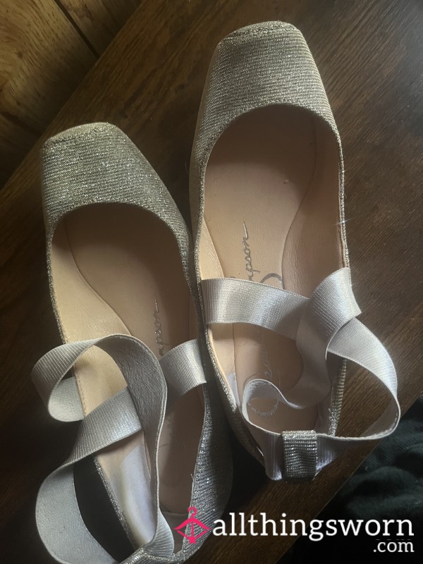 Ankle-warp Ballet Flats
