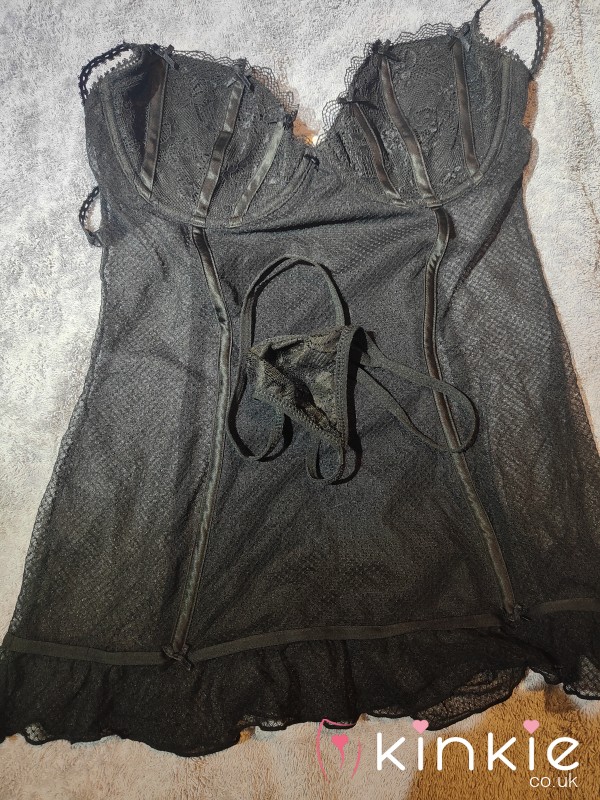 Ann Summers Black Lace Baby Doll With Thong Size 14