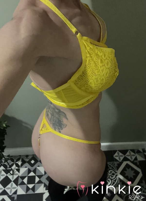 Ann Summers Bra And G-string