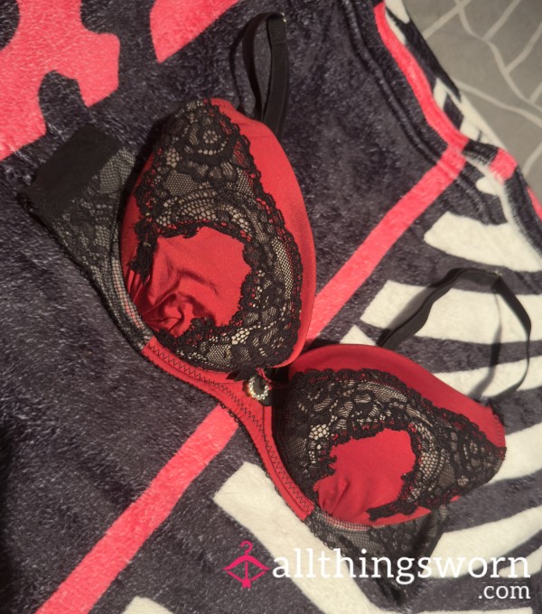 Ann Summers Red And Black Lace Bra