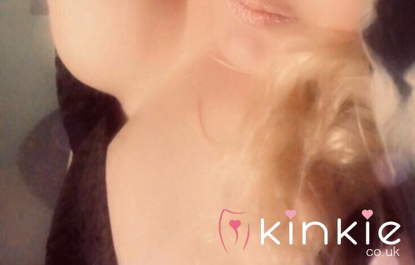 Anyone Want To S**t With A Filthy Curvy Blonde? Free Right Now