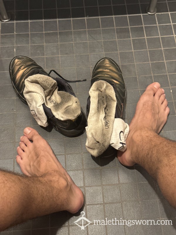 ARAB ALPHA SOCKS 🧦