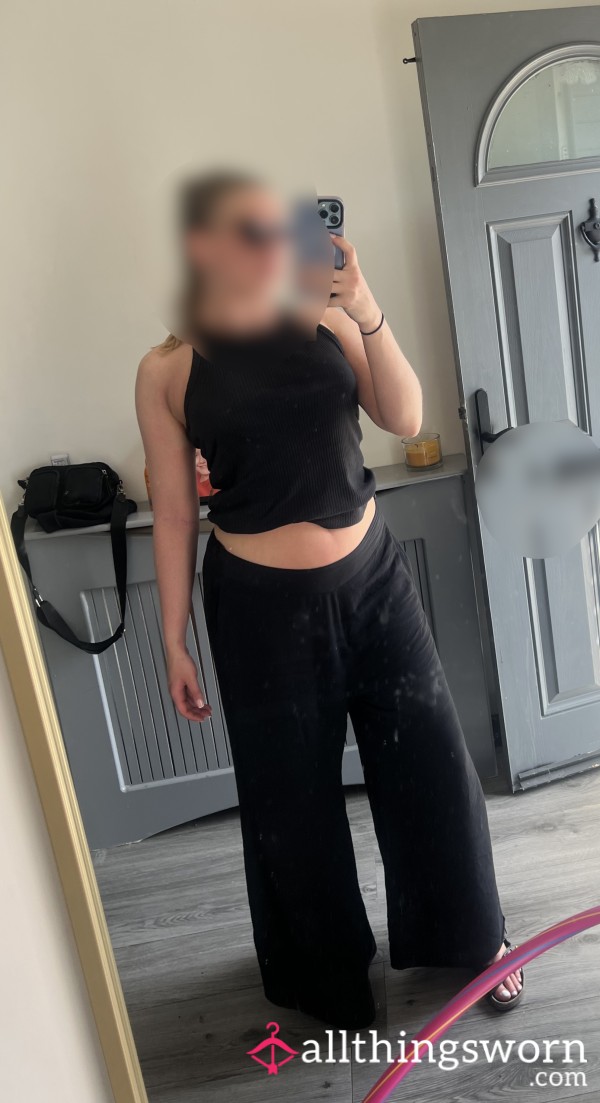 Are You Curious To See The Face Behind The Faceless Account? Do You Have A Smoking Kink?