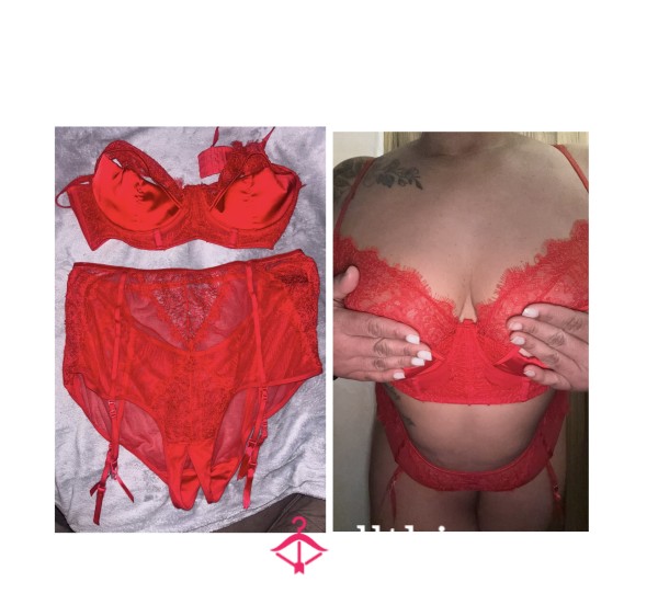 AS Silk And Lace Crotchless And P**kaboo Bra