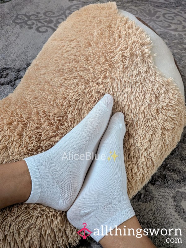 ✨Asian Goddess's White Socks🤍💖