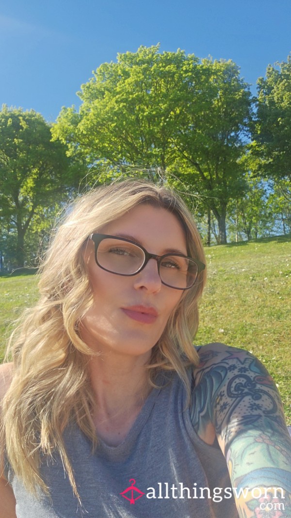 💕 Ask Me Anything – 20 Questions 💕