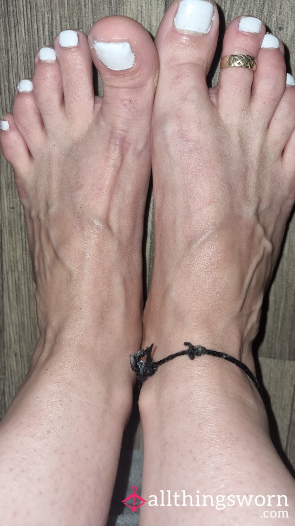 Asmr Feet On A Hair Brush