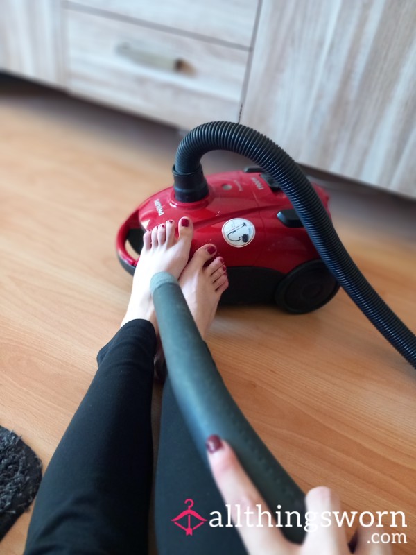 ASMR Feet Vacuum👣|Phillips