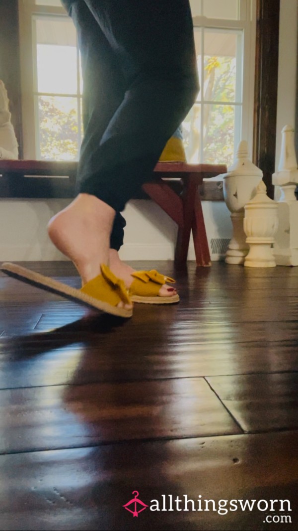 ASMR Flip Flop Sandals