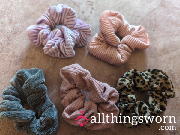 A**orted Hair Scrunchies