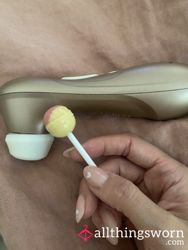 A**/pu**y Pops
