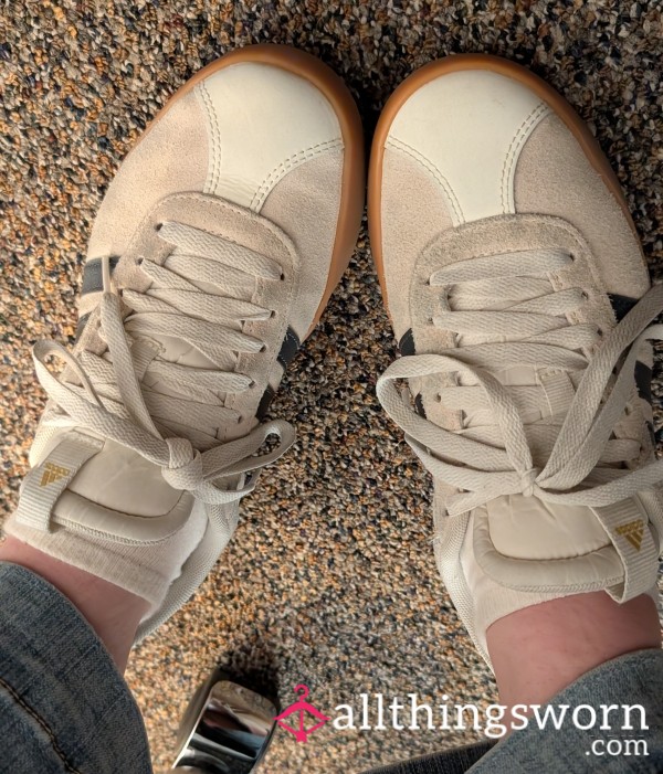 At Work With Me 👣