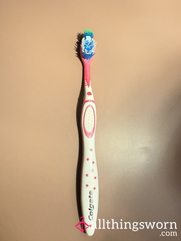 Attend To Your Teeth With The Toothbrush Of Your Queen