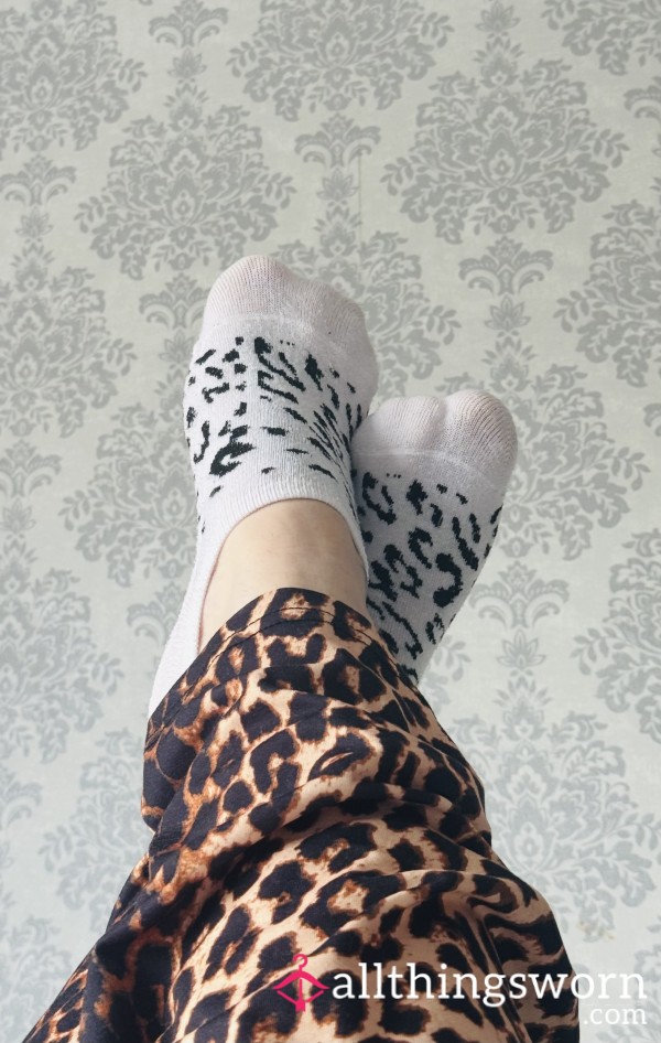 ATW Virgin Socks For The Most Deserving Buyer
