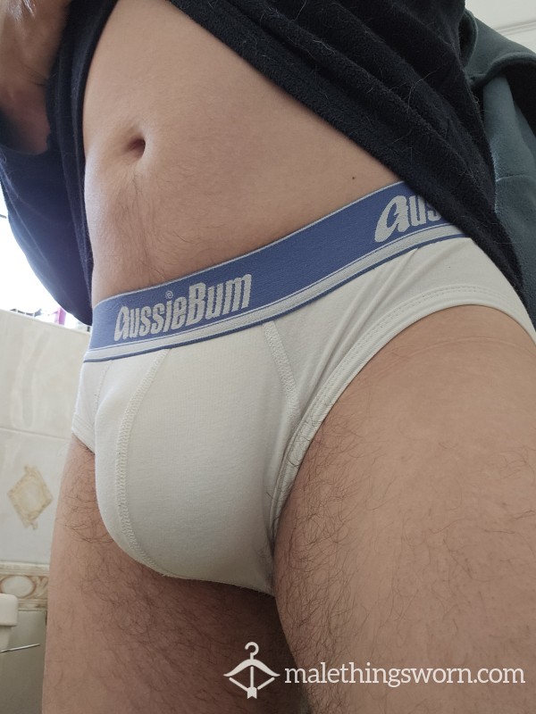 Aussieb*m White Briefs With Blue Waist Band