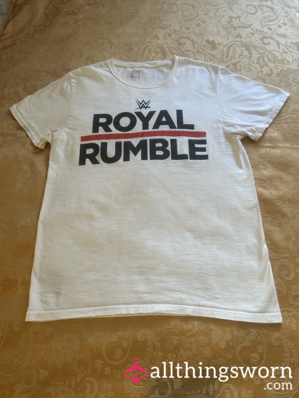 AUTHENTIC WWE   T-shirt.  This Item Cannot Be Bought In Any Store!!