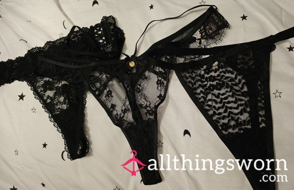 Available For Wears 🖤