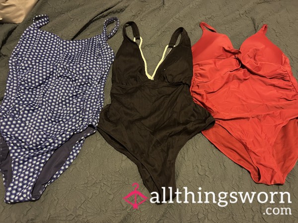 Swimwear - Bikinis And One Pieces