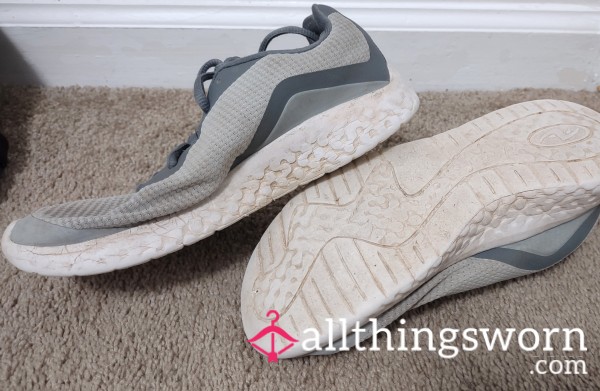 Avia Worn Out Sneakers