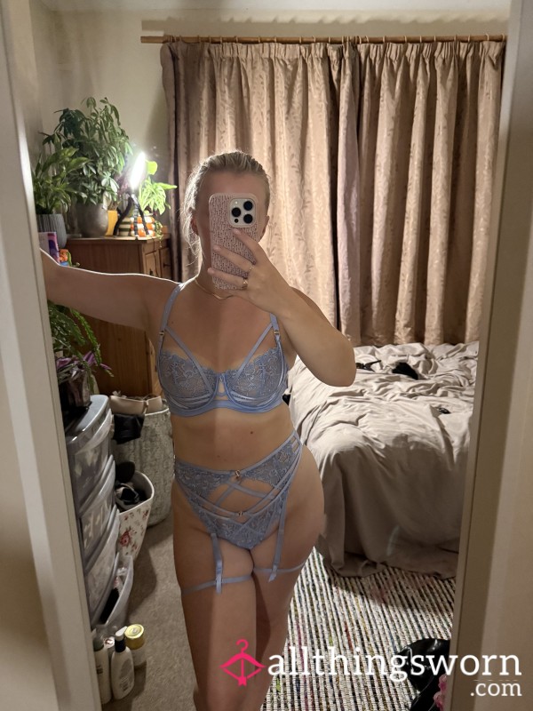 💙 Baby Blue Tease💙