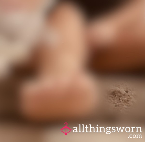 Baby Oil Foot & Toe Ma**age ( With Face 😉)