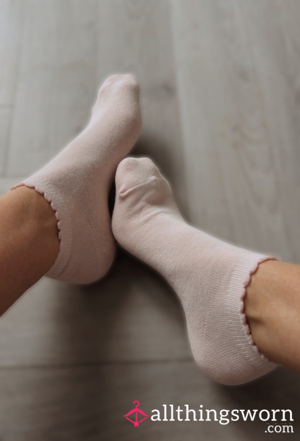 Baby Pink Ankle Socks 🩷