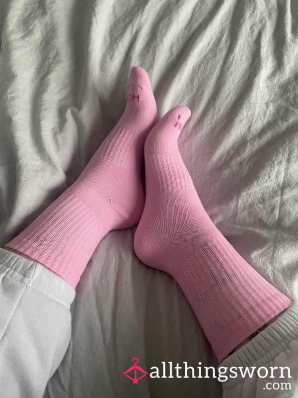 Baby Pink Fruit Of The Loom Quarter Crew Socks