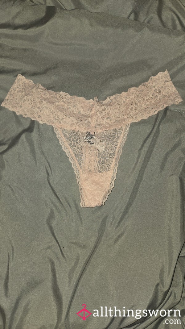 🌸 Baby Pink Lace Thongs 🌸