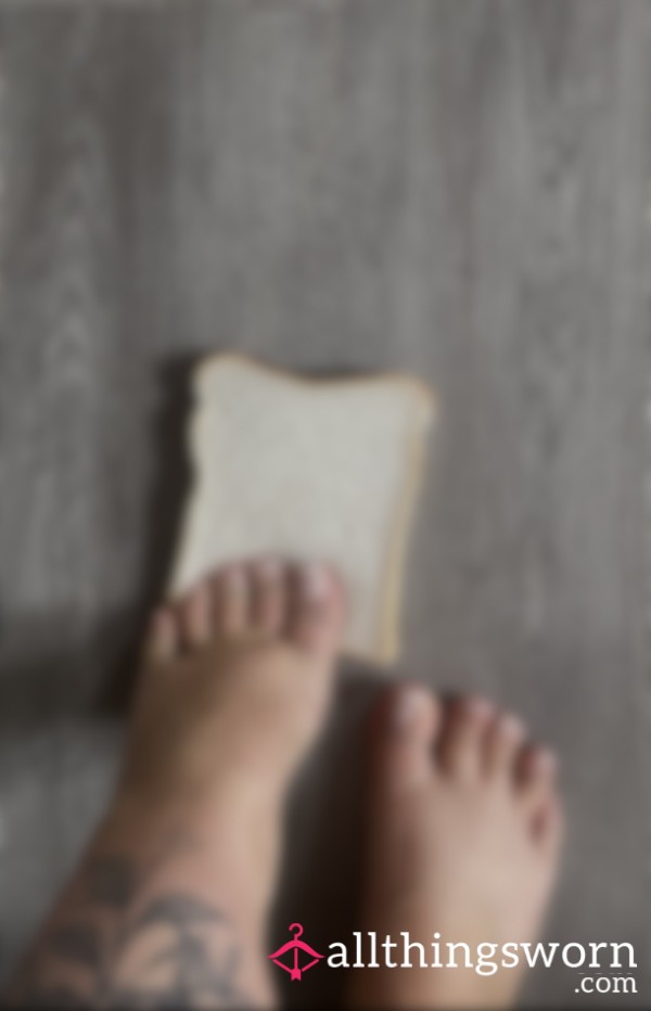 🍞 Baked & Barefoot - Pretty Toes Making Foot Bread 🍞