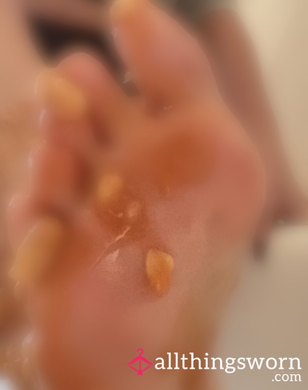 Baked Beans Foot Play!
