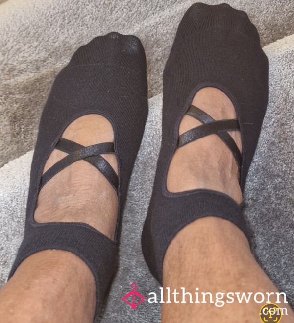 🖤 Ballet Strap Socks - Cute, Rare & Filthy 👣