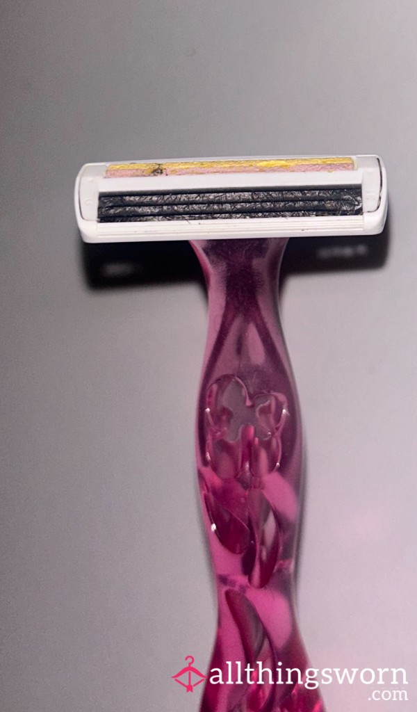 🪒 Bambi’s Used Razor