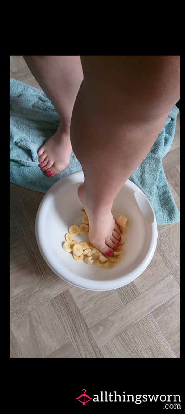 Banana Crushing Foot Video