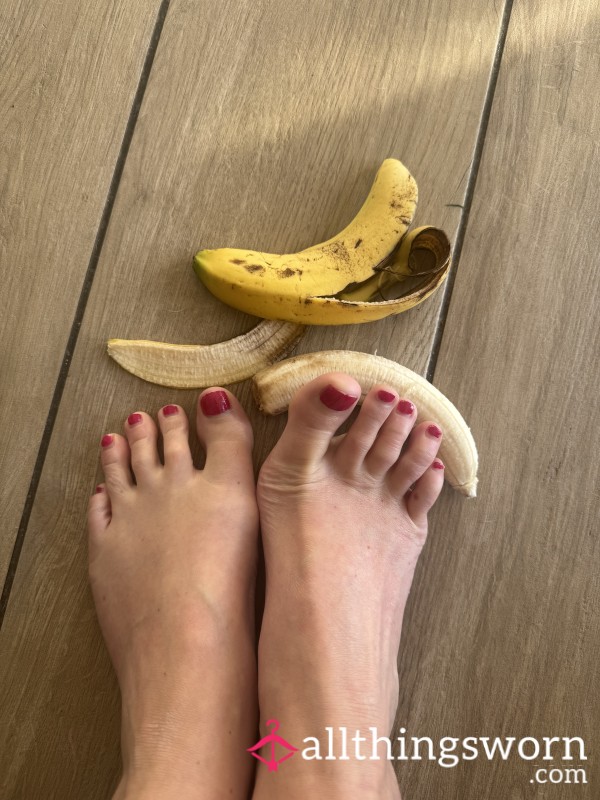 Banana Toes