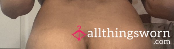 Bare Booty Shaking
