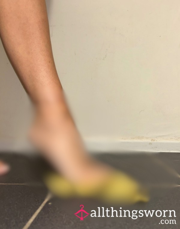 Bare Foot Crisps Crush Aftermath 🦶