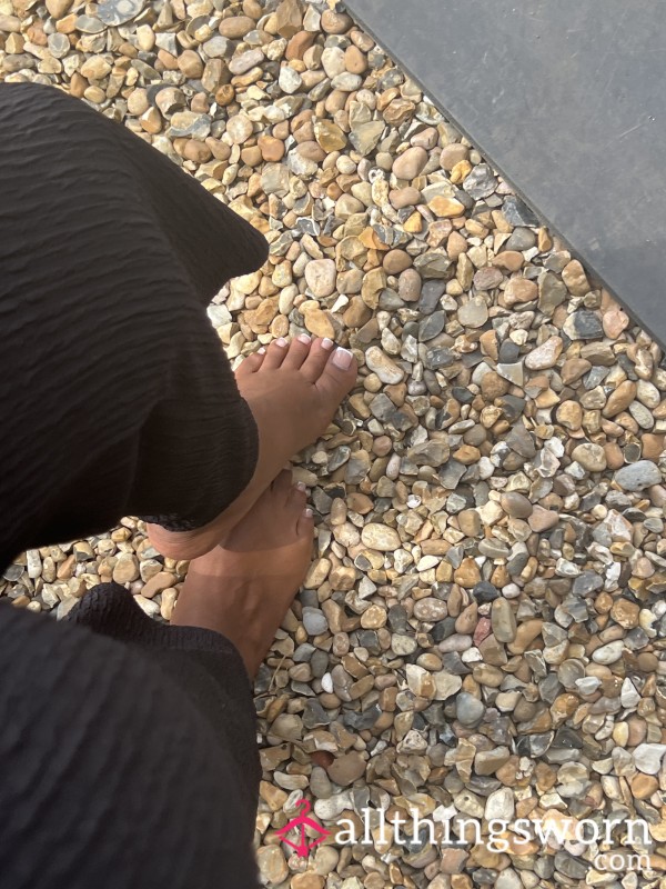 Barefoot
