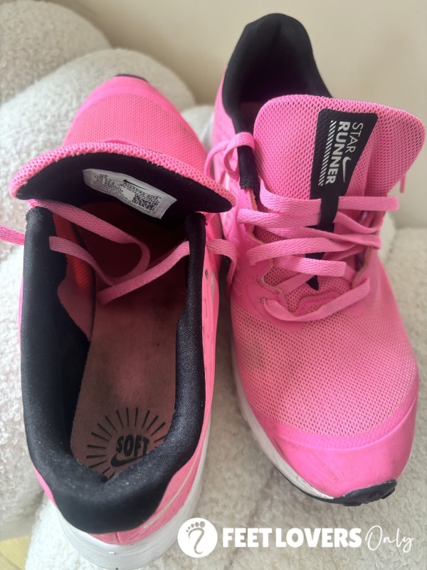 Barefoot Cardio Worn Nike Pink Trainers – 6 Months No Socks For Worship & Shoe F**king 💦👣 Size 5.5