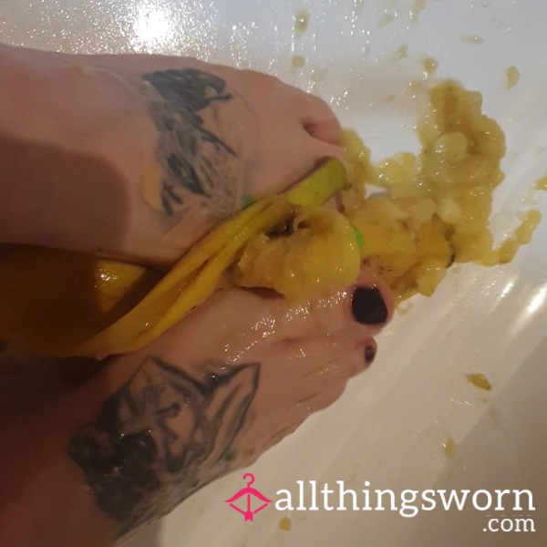 Barefoot 👣 Food Crushing Video🍕🧁🍇