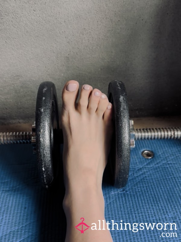 Barefoot Gym Session – Toe Spread And Weight Sole Control