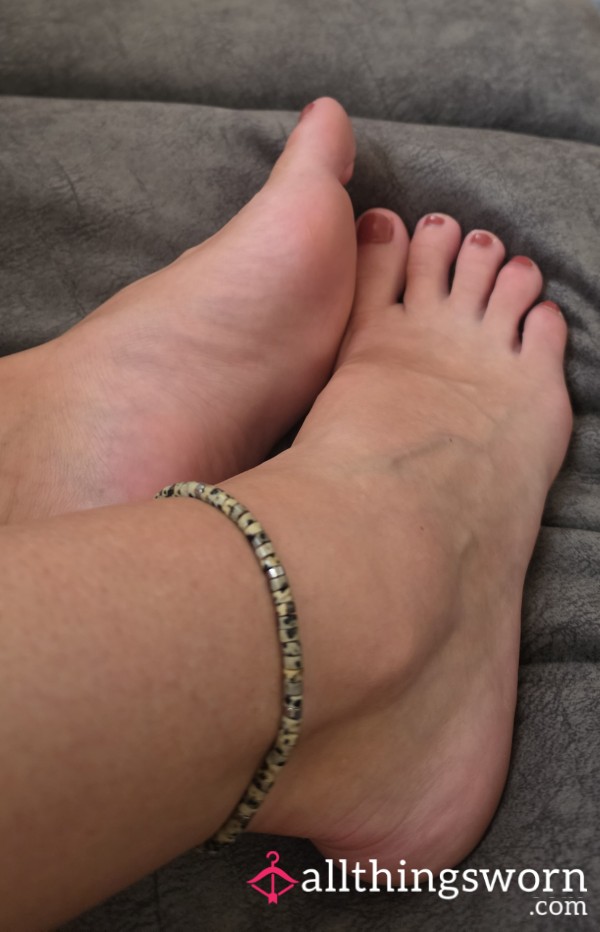 Barefoot Instant Content, An Introduction To Me 🥰