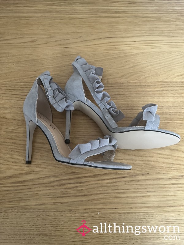 Barely There Secret Ruffle Heels