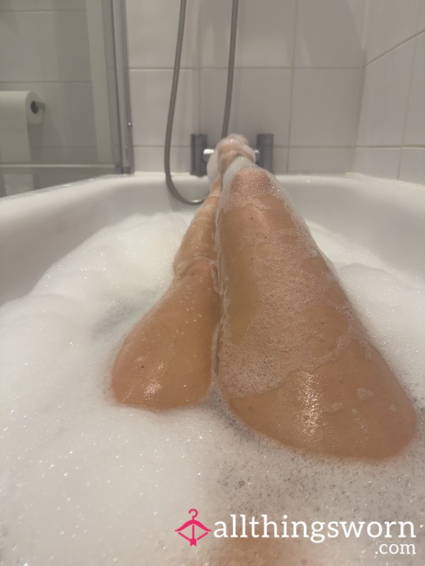 Bath B*m 🍑