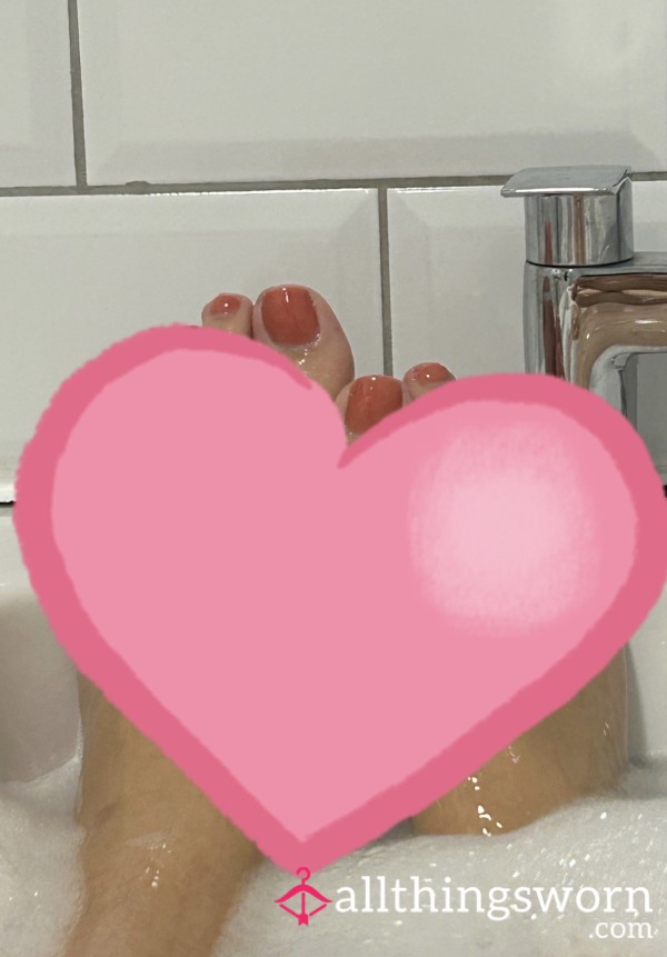 Bath Time🫧🦶🏼