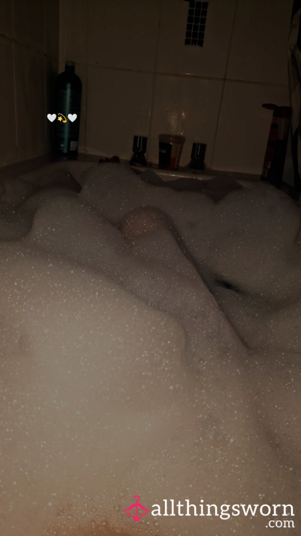 Bath Time D*ck Rates