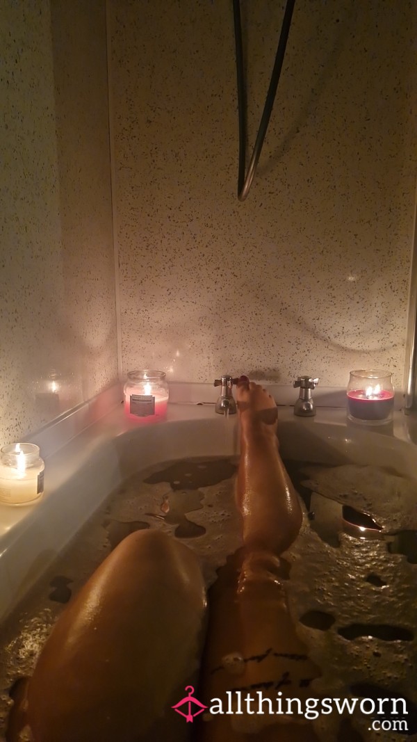 🧖‍♀️bath Time Means Titty Play Time🧖‍♀️🫦